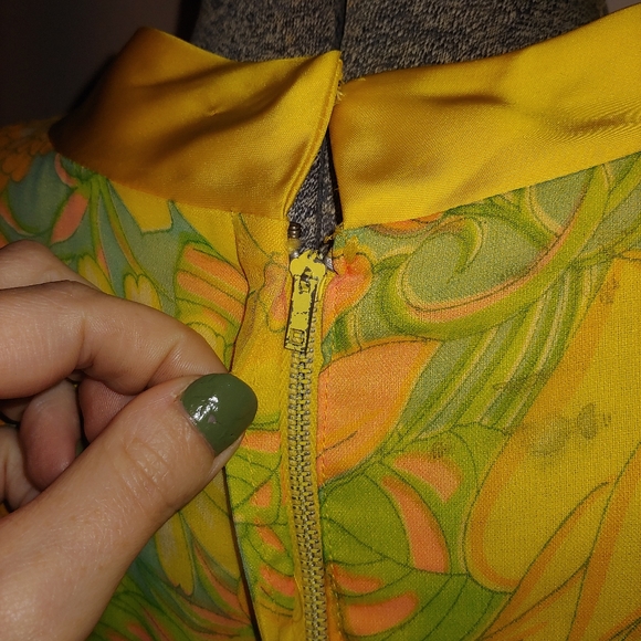 Vintage 60s Floral Wiggle Shirt Dress - Picture 9 of 9